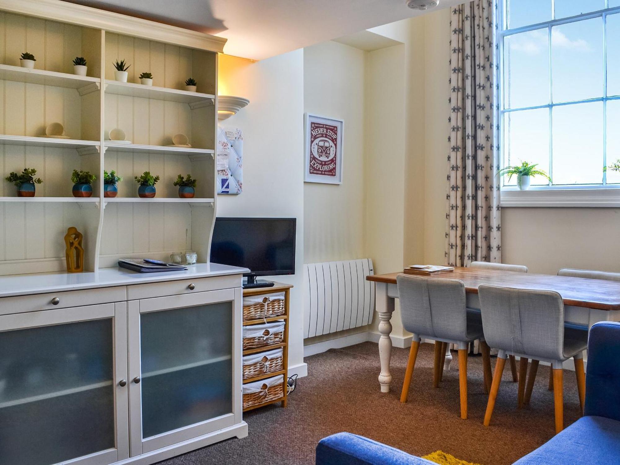 County House Apartment - 27911 York Dış mekan fotoğraf