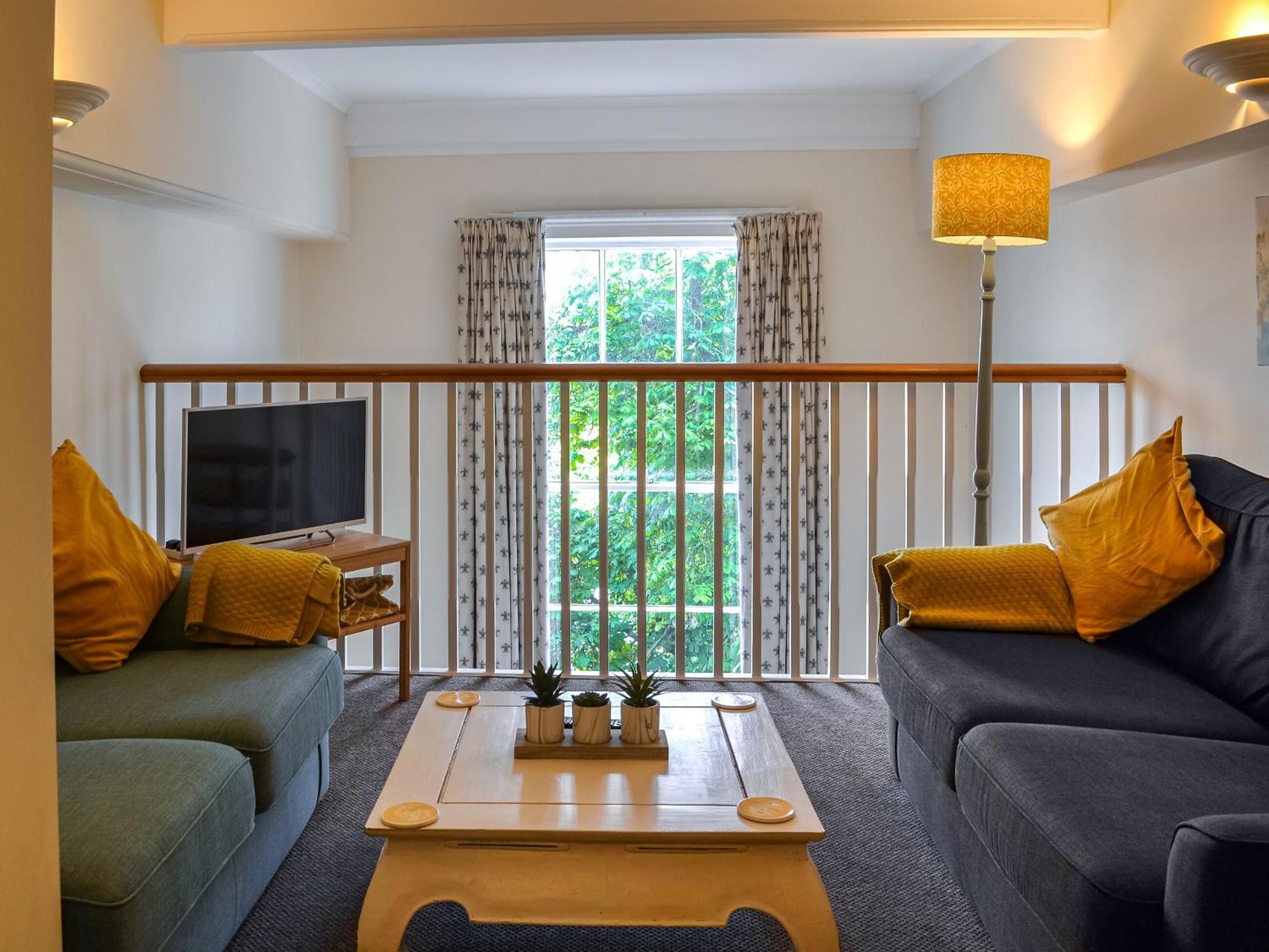 County House Apartment - 27911 York Dış mekan fotoğraf